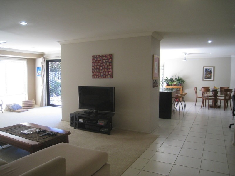 71 Churchill Circuit, Banyo QLD 4014