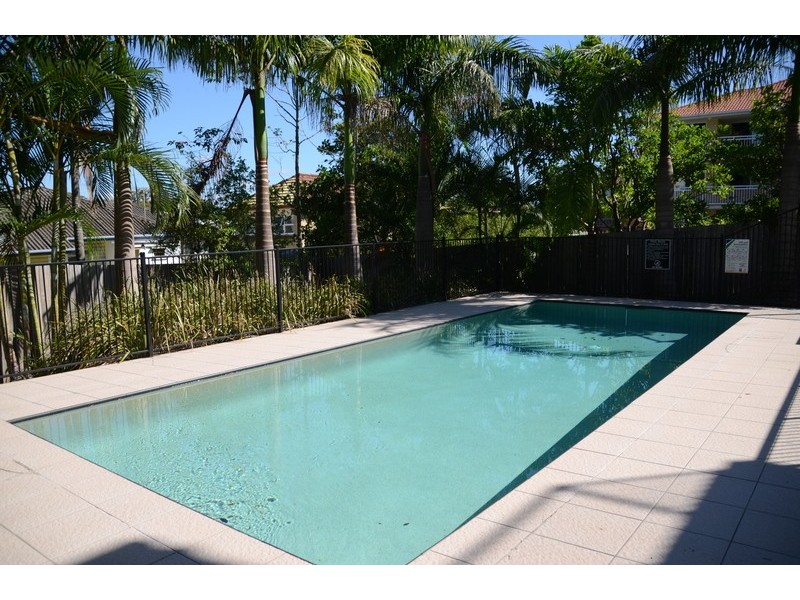 5/15 – 17  Lloyd Street, Southport QLD 4215