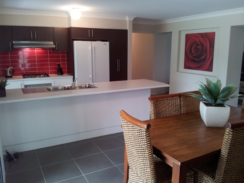 12 Hannover Cl, South Nowra NSW 2541