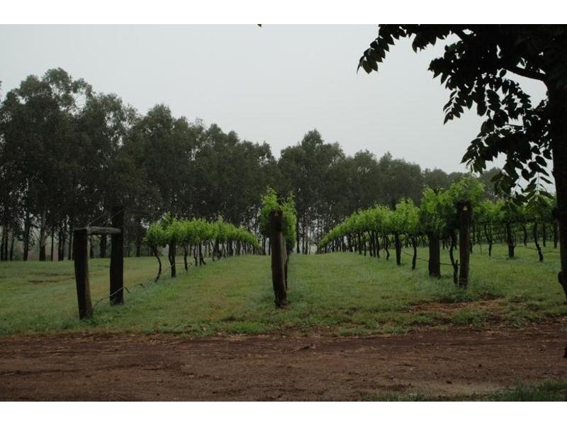 18 Millers Road, Kingaroy QLD 4610