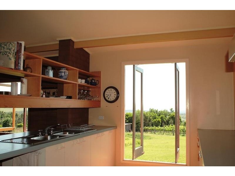 18 Millers Road, Kingaroy QLD 4610