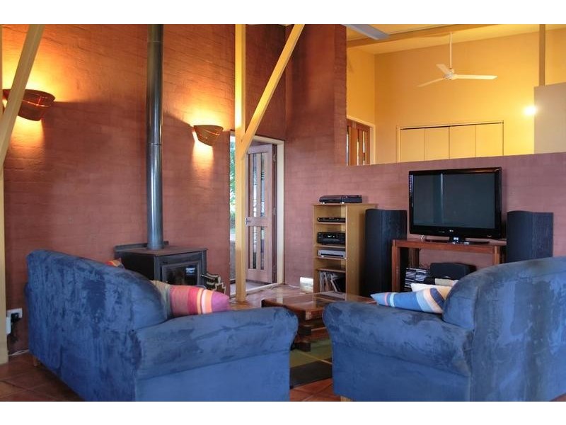 18 Millers Road, Kingaroy QLD 4610