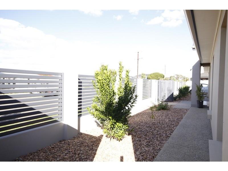 15 Kimberley St, Mansfield Park SA 5012