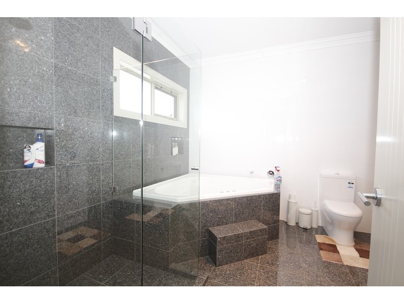 15 Kimberley St, Mansfield Park SA 5012