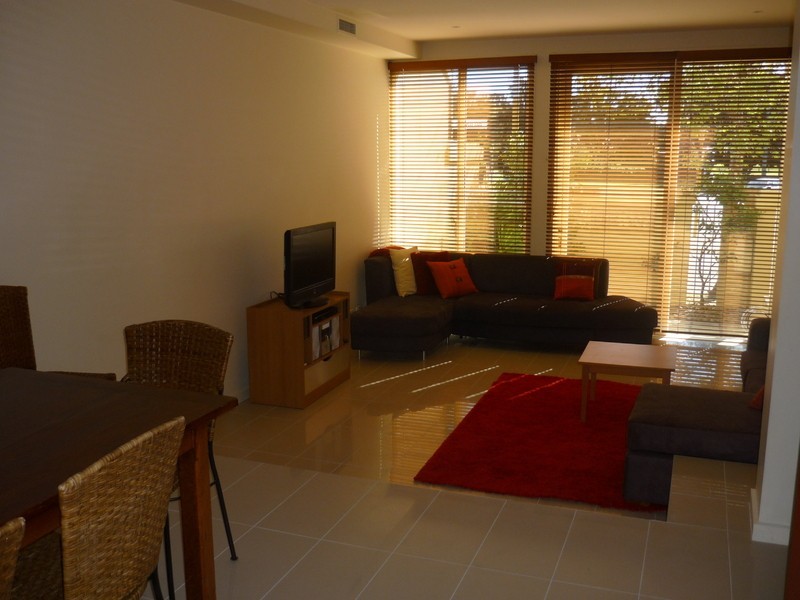 452 St Kilda St, Brighton VIC 3186