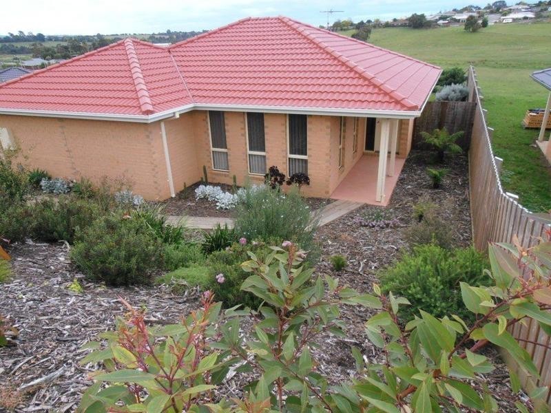 38  Dawson Drive, Warragul VIC 3820