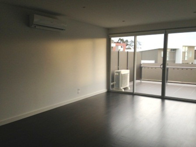 8  Magnolia Path, Maidstone VIC 3012
