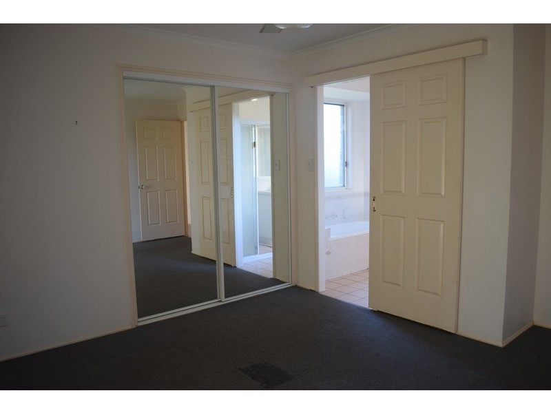 42 Mackeral Street, Sandstone Point QLD 4511