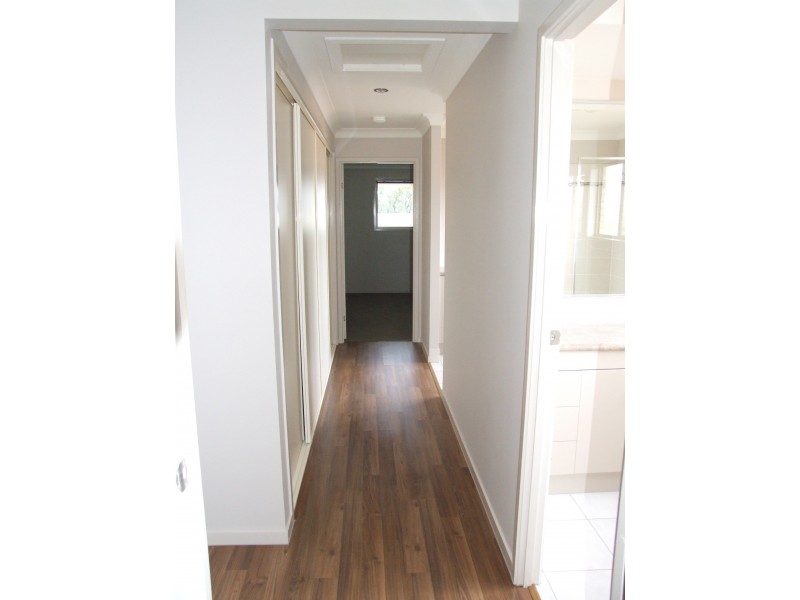 1 & 2/23 Langford Court, Moranbah QLD 4744