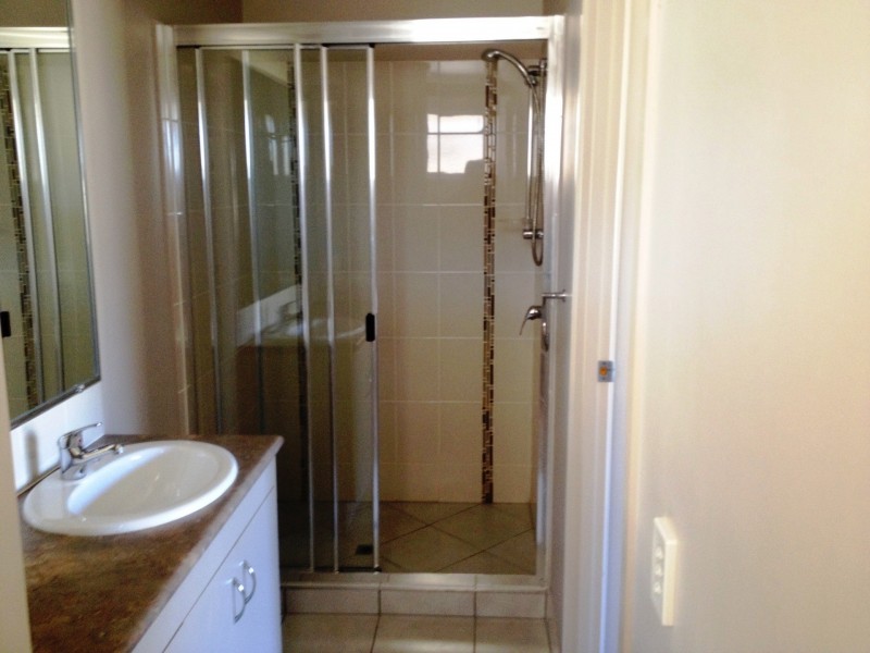 1 & 2/23 Langford Court, Moranbah QLD 4744