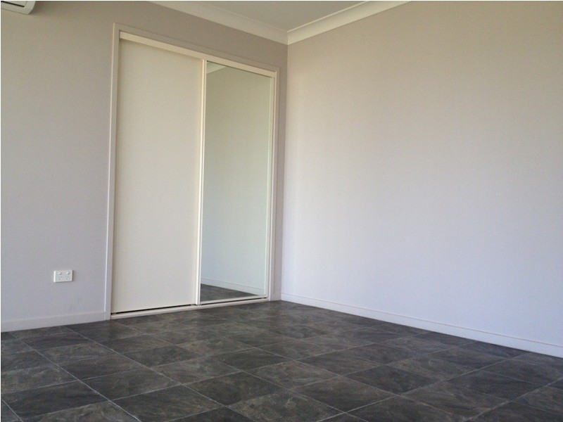 1 & 2/23 Langford Court, Moranbah QLD 4744