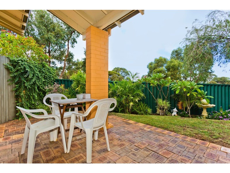 8 Oleander Way, Kallaroo WA 6025