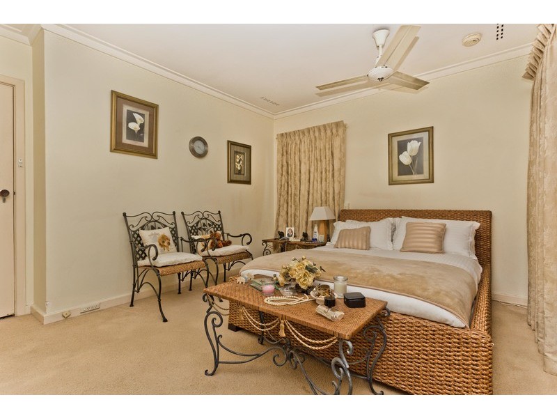 8 Oleander Way, Kallaroo WA 6025