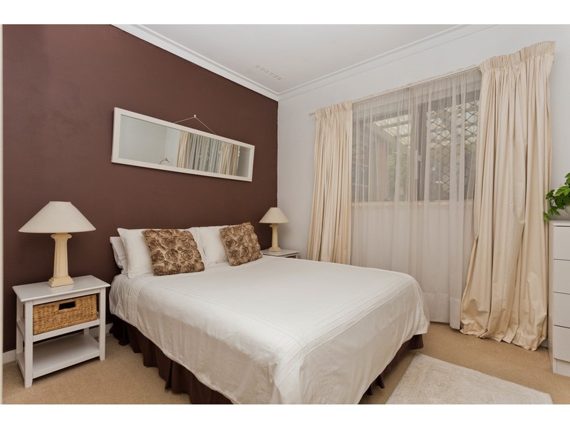 8 Oleander Way, Kallaroo WA 6025