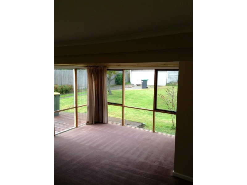 12 Wheeler Street, Ormond VIC 3204