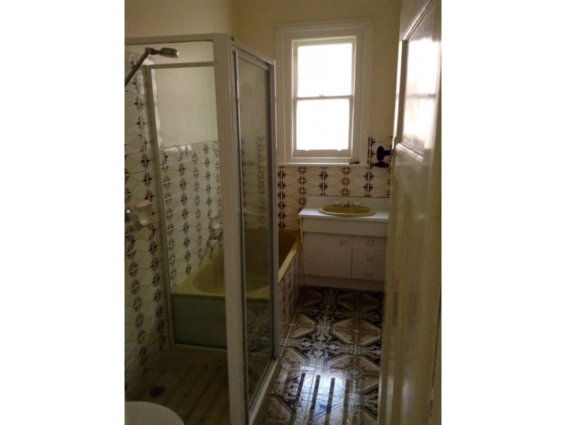 12 Wheeler Street, Ormond VIC 3204