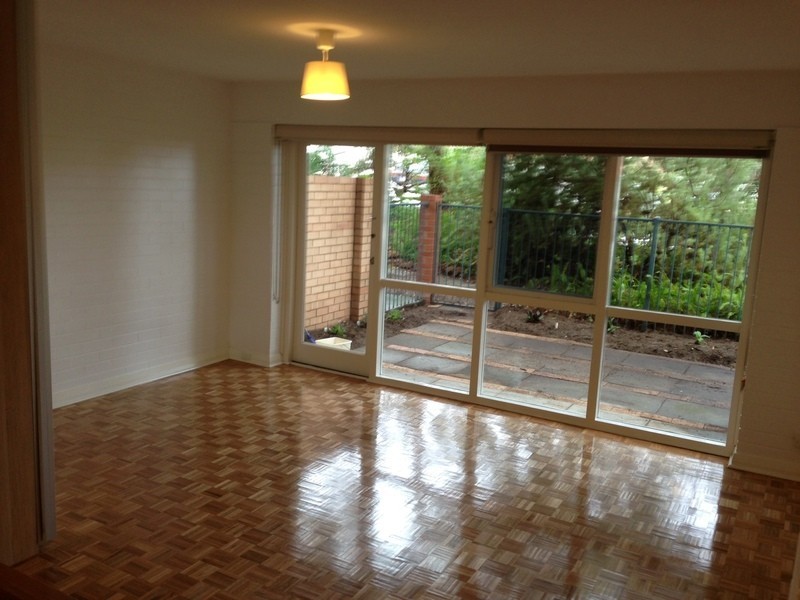 10/14 McNamara Way, Cottesloe WA 6011