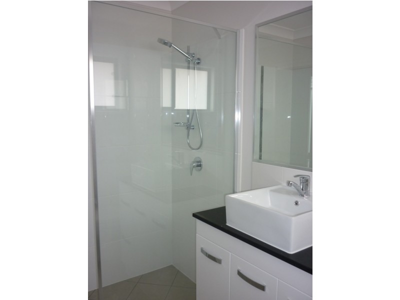 28/177 Central Street, Labrador QLD 4215