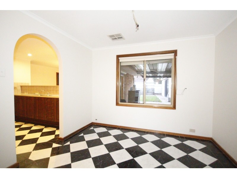 32 Japonica Cr, Parafield Gardens SA 5107