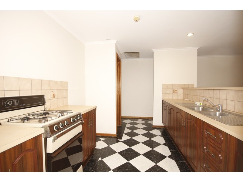 32 Japonica Cr, Parafield Gardens SA 5107