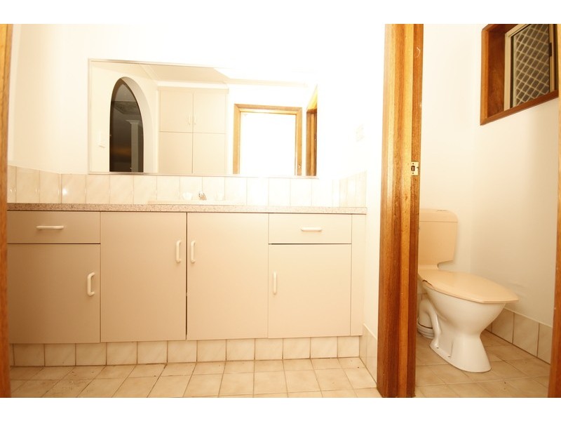 32 Japonica Cr, Parafield Gardens SA 5107