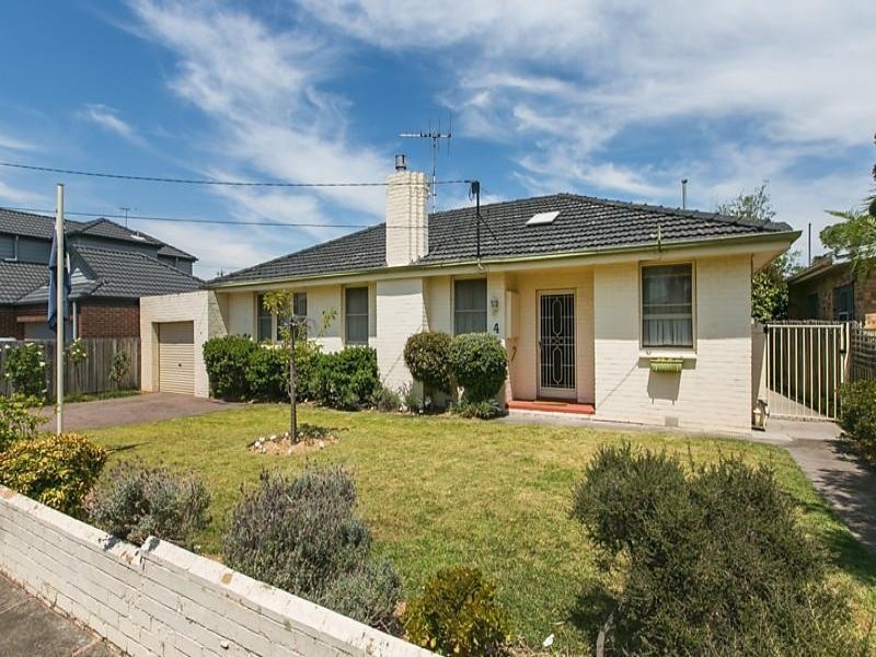 4 Bayliss Street, Cheltenham VIC 3192