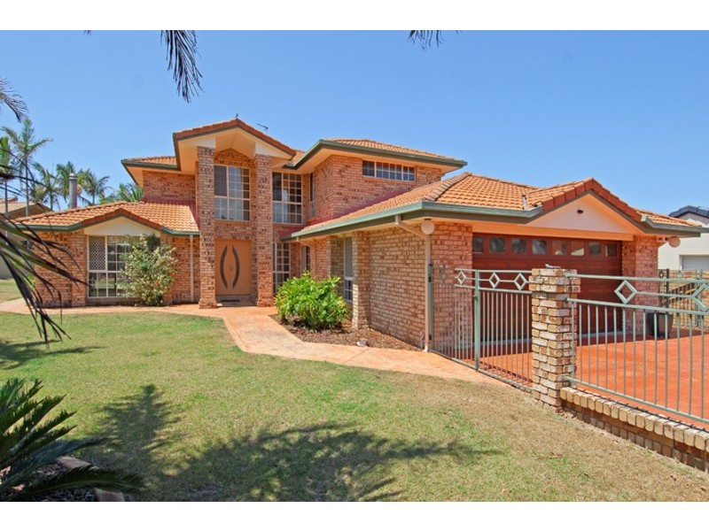 3 Cedros Place, Clear Island Waters QLD 4226