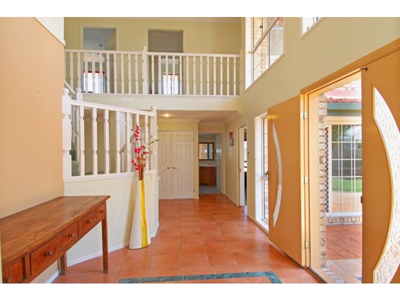 3 Cedros Place, Clear Island Waters QLD 4226