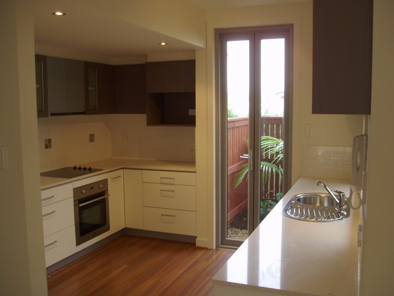 2/14 Broomfield Street, Taringa QLD 4068