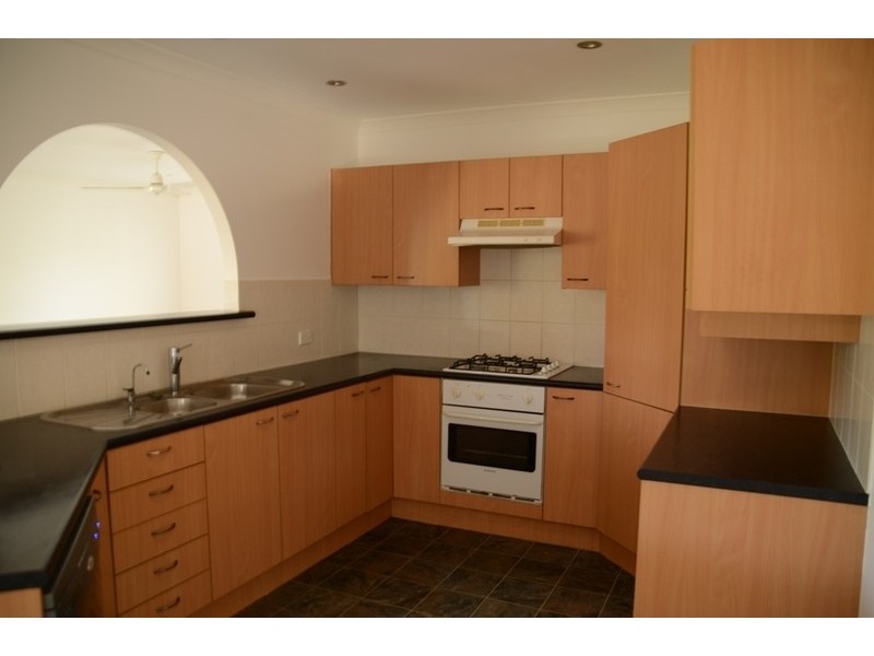 15 Kingarry Circuit, Merrimac QLD 4226