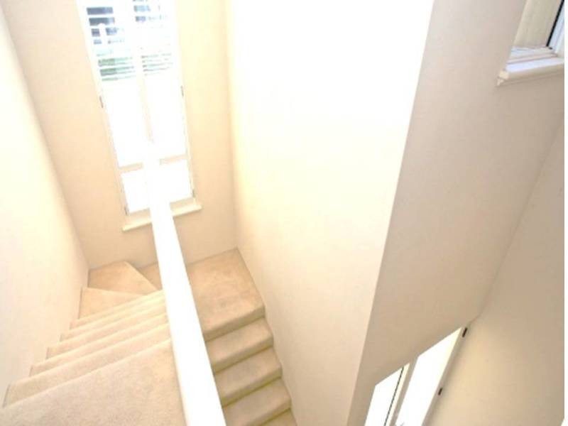 16 Antigua Road, Hillarys WA 6025