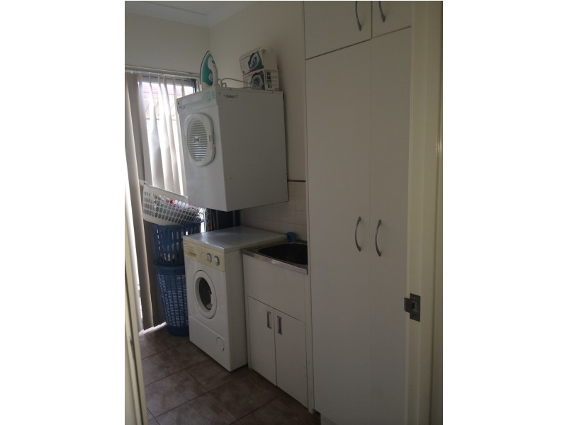 6/32 Gemini Way, Madeley WA 6065