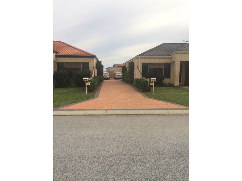 6/32 Gemini Way, Madeley WA 6065