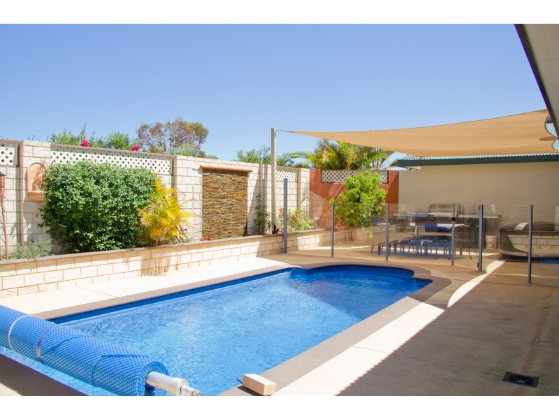 51 Gantheaume Crescent, Kalbarri WA 6536