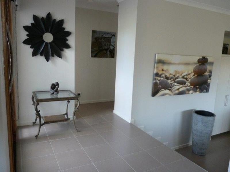 26 Douglas Crescent, Rural View QLD 4740