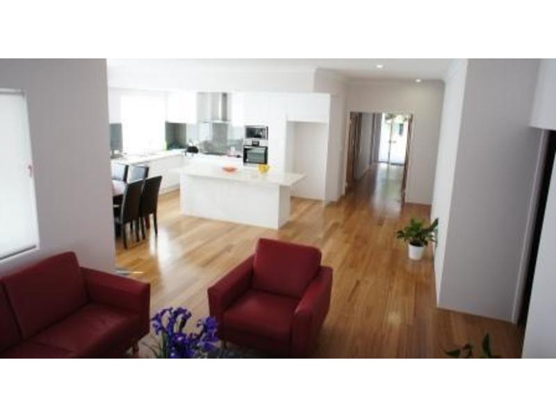 211 Alice Street, Doubleview WA 6018