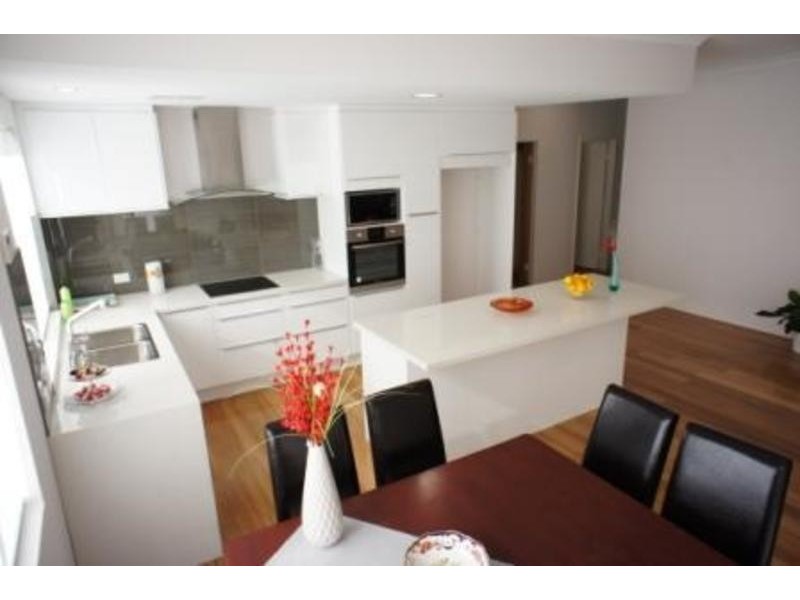 211 Alice Street, Doubleview WA 6018