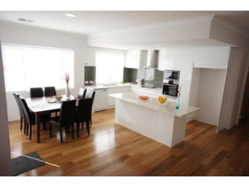 211 Alice Street, Doubleview WA 6018