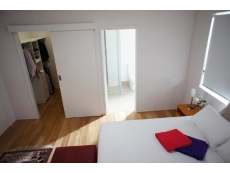 211 Alice Street, Doubleview WA 6018