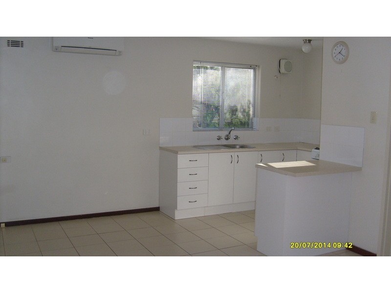 1/8 Rutland Avenue, Lathlain WA 6100