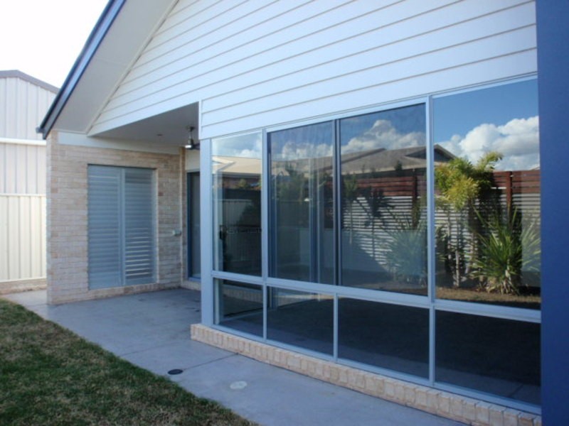 Villa 12/18-24 Mooney Crescent, Emerald QLD 4720