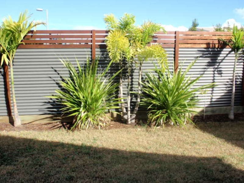 Villa 12/18-24 Mooney Crescent, Emerald QLD 4720