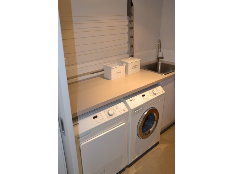 1/3 Park Avenue, Crawley WA 6009