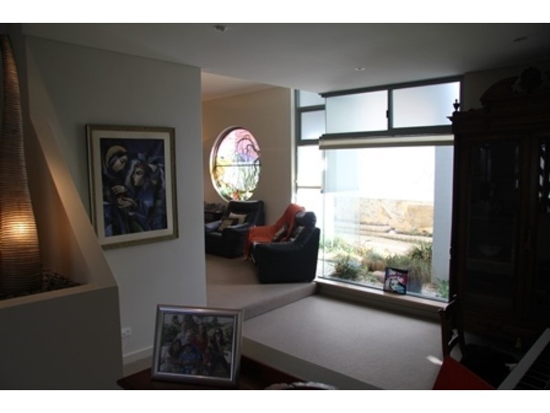 119 Drabble Rd, City Beach WA 6015