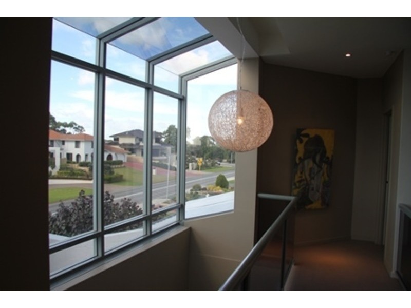 119 Drabble Rd, City Beach WA 6015