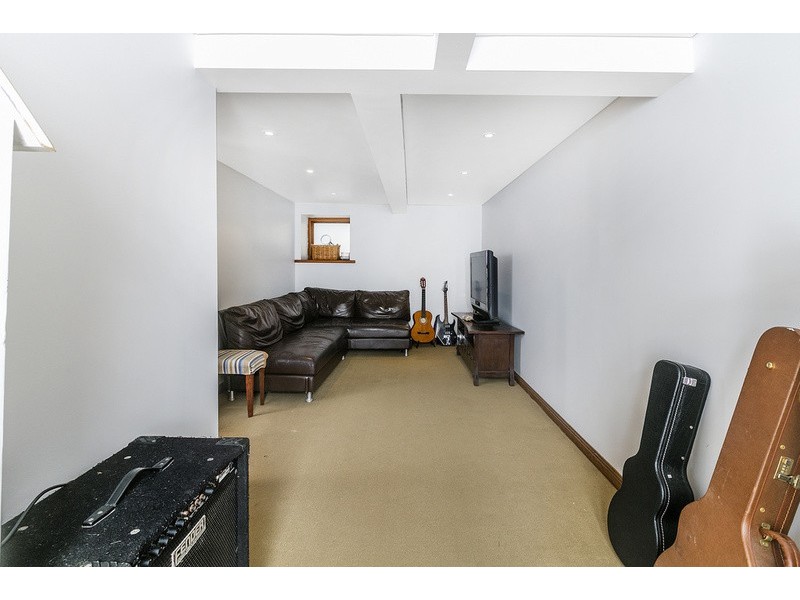 76 Anzac Avenue, Collaroy NSW 2097