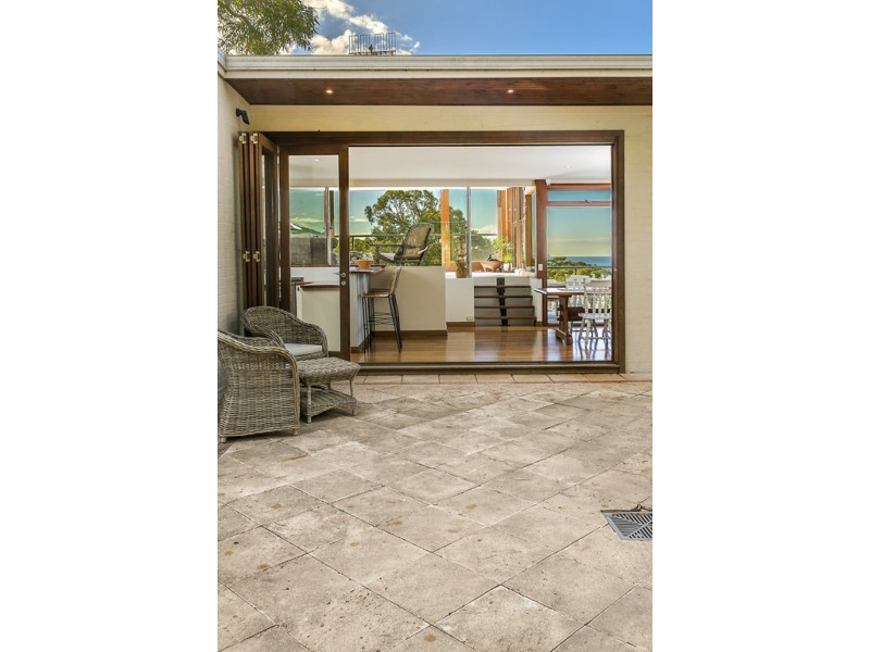 76 Anzac Avenue, Collaroy NSW 2097