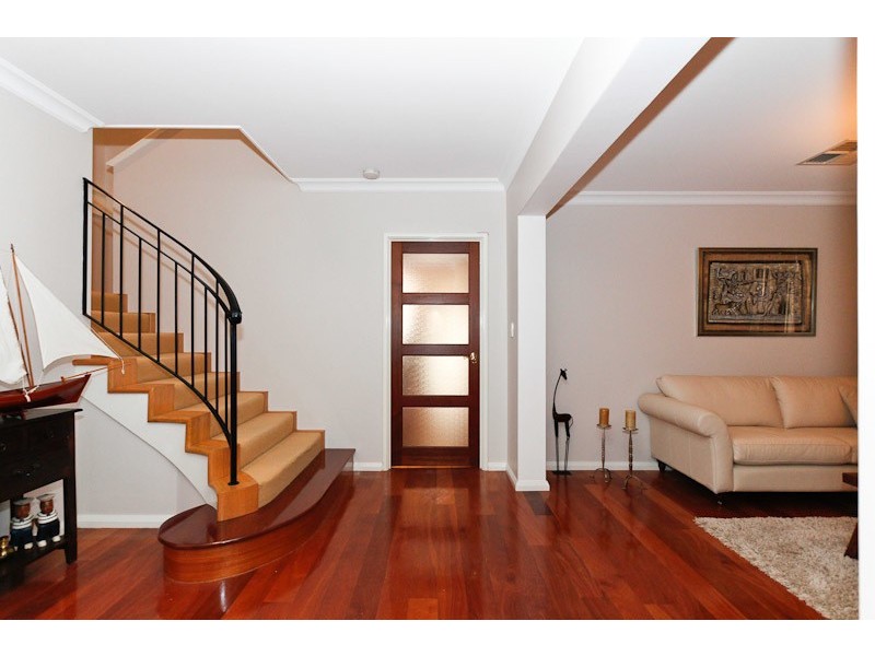 54  Discovery Circuit, Iluka WA 6028