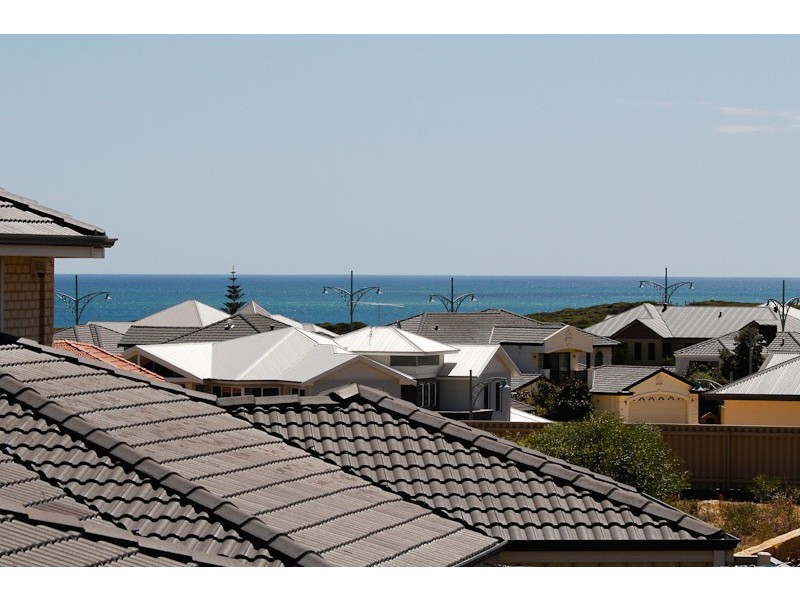 54  Discovery Circuit, Iluka WA 6028