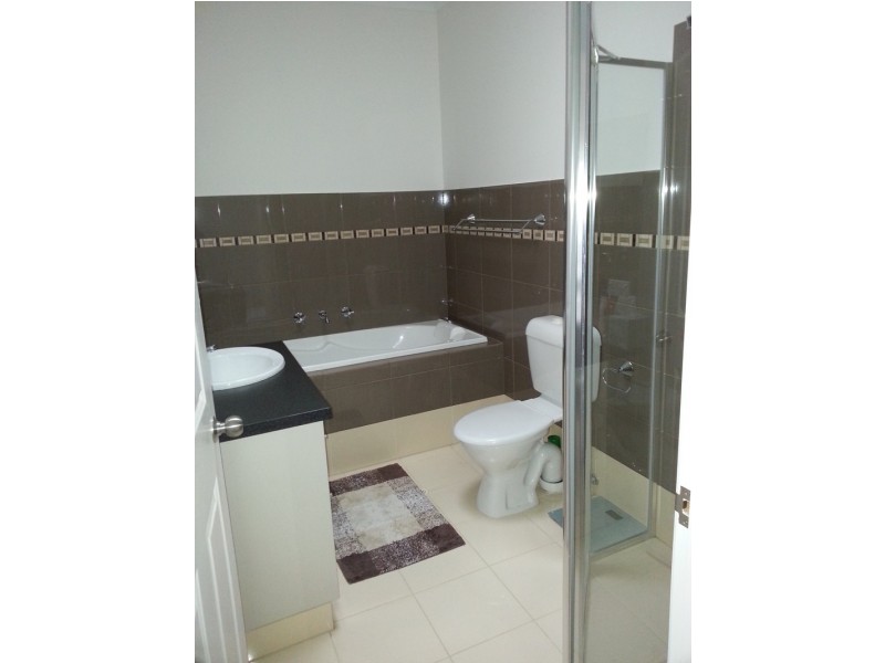 2/213 Findon Road, Findon SA 5023